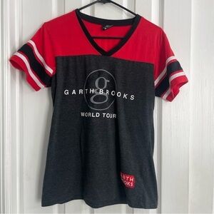 Garth Brooks World Tour Jersey Style T-shirt Concert Shirt Red Black | Large